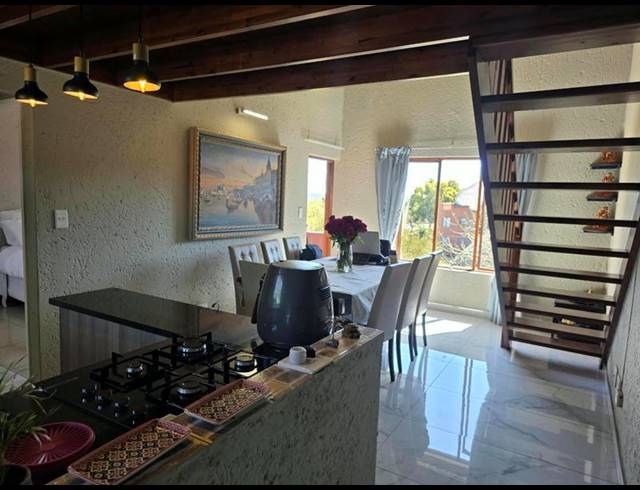 1 BEDROOM APARTMENT FOR SALE IN SUNNINGHILL